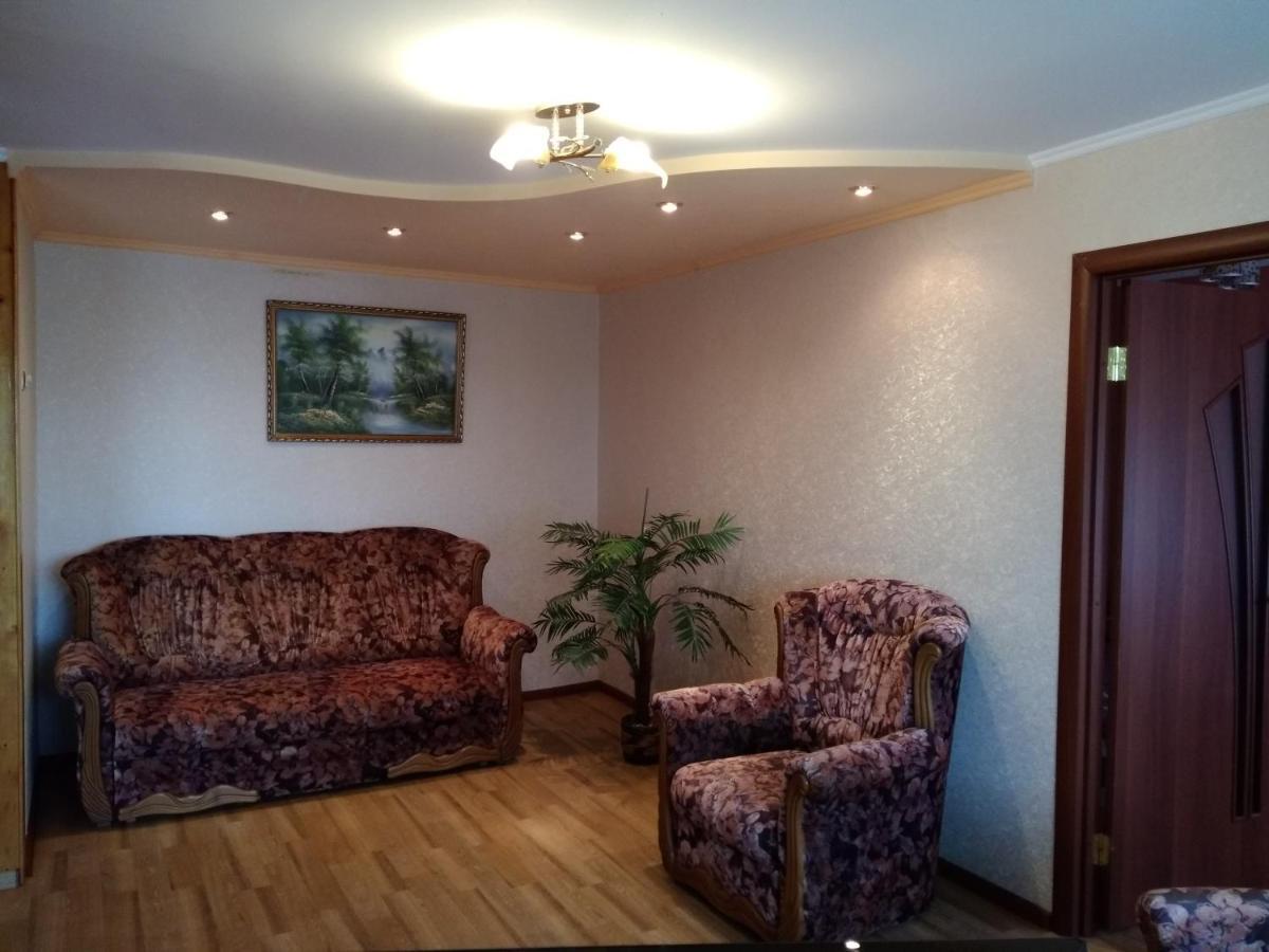 Apartment - Gorkogo Street Гродно Екстериор снимка